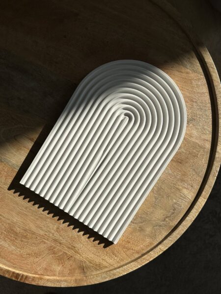 מגש מבטון - קשת גדולה