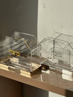 כלי למצה מסגרת זהב - פתוח