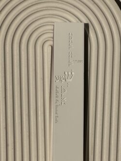 ⁦מזוזה " שמע ישראל " 20 ס"מ - לבן⁩ – תמונה ⁦3⁩