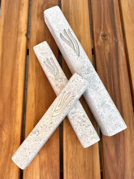 מזוזה מהודרת גוון בטון 20 ס"מ