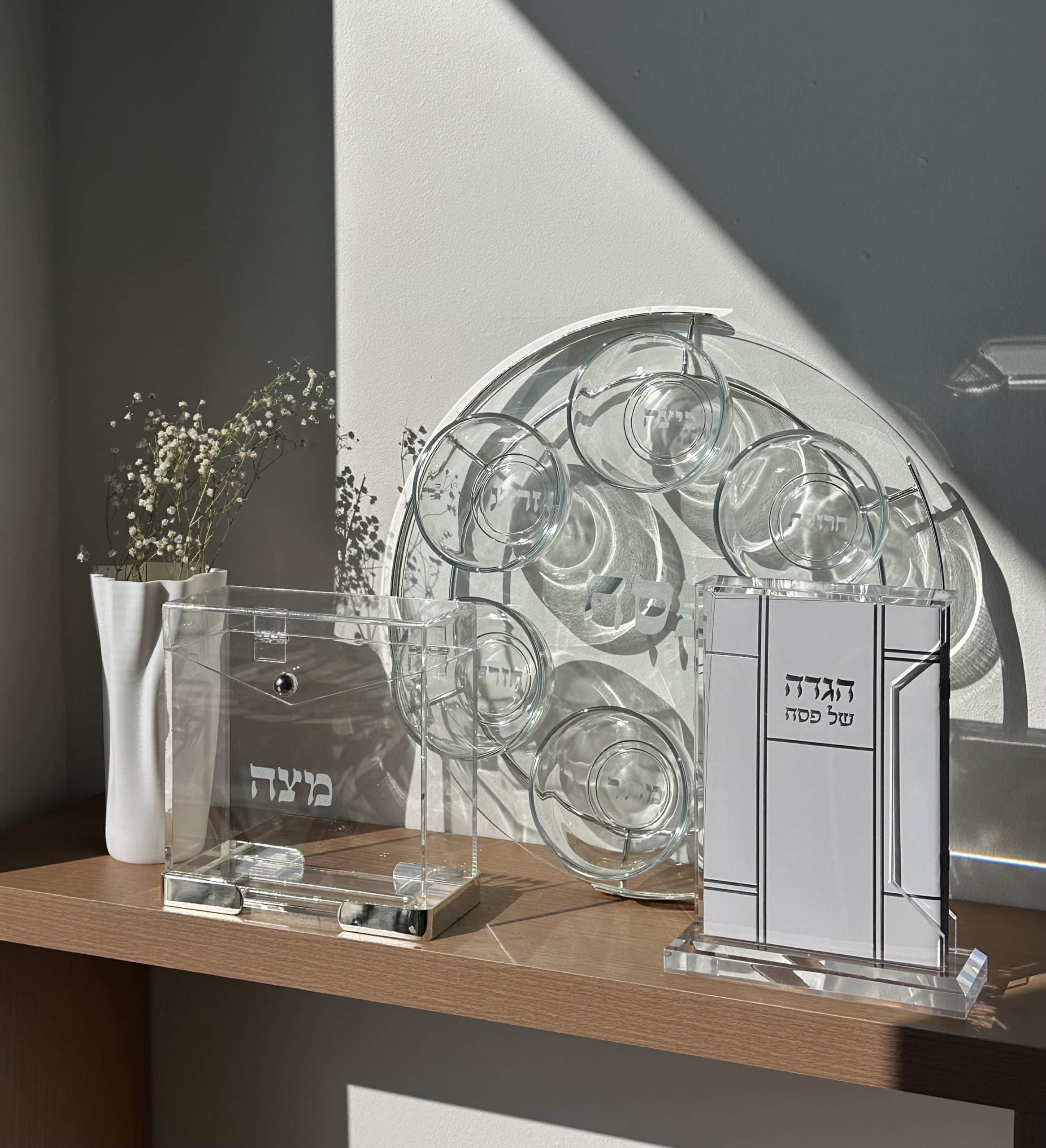 IMG_6738-scaled-1.jpeg סט חירות מהודר לפסח - כסף – תמונה 1