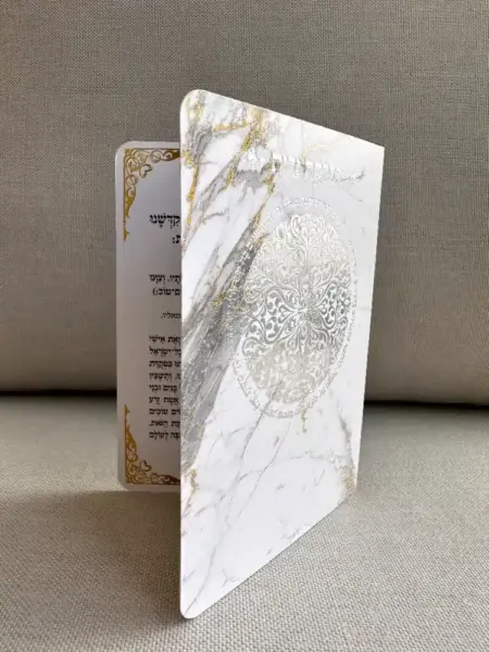 הדלקת נרות גווני לבן וזהב