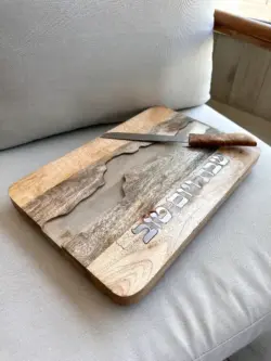 מגש חלה מעץ + סכין תואמת