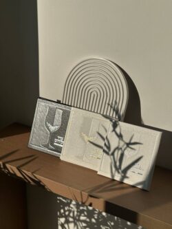 ⁦סדר קידוש מהודר - דמוי עור⁩ – תמונה ⁦2⁩