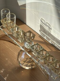 ⁦חנוכיית קריסטל מהודרת דגם כדור⁩ – תמונה ⁦3⁩