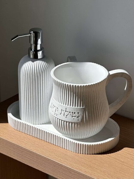 סט נטלה וסבוניה - פסים לבן