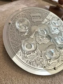 ⁦קערת פסח מהודרת + 6 קעריות⁩ – תמונה ⁦2⁩