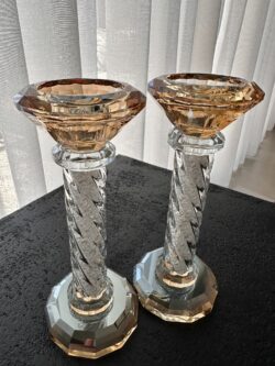 ⁦זוג פמוטי קריסטל עם אבנים⁩ – תמונה ⁦2⁩