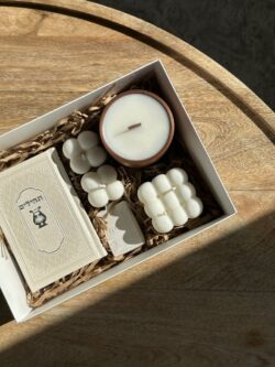 ⁦מארז ״שלוה״ ברונזה לבן⁩ – תמונה ⁦2⁩