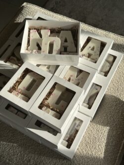 ⁦נר אות עם פרחים - קופסא מהודרת⁩ – תמונה ⁦5⁩